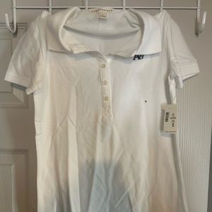 Women’s brand new Aeropostale size M tee shirt
